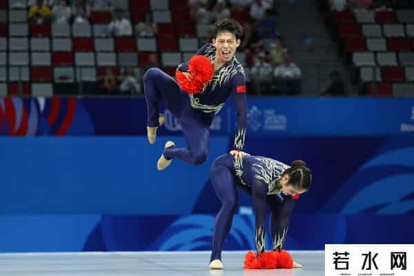 男人团旧版,追光丨世运会啦啦操赛场,中国队男生撑起“半边天”!