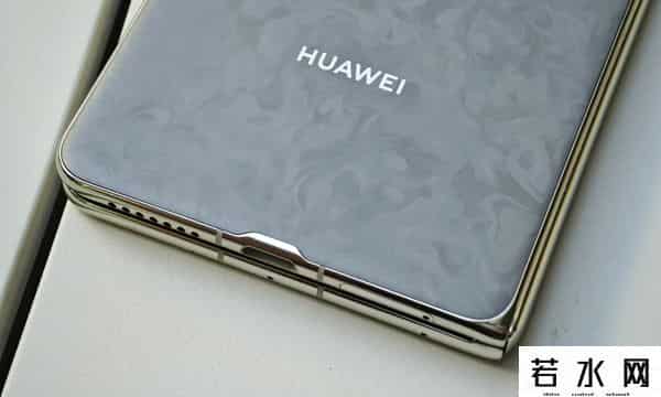 功能机,手机设计同质化!智能机不如功能机,只因用户需要?