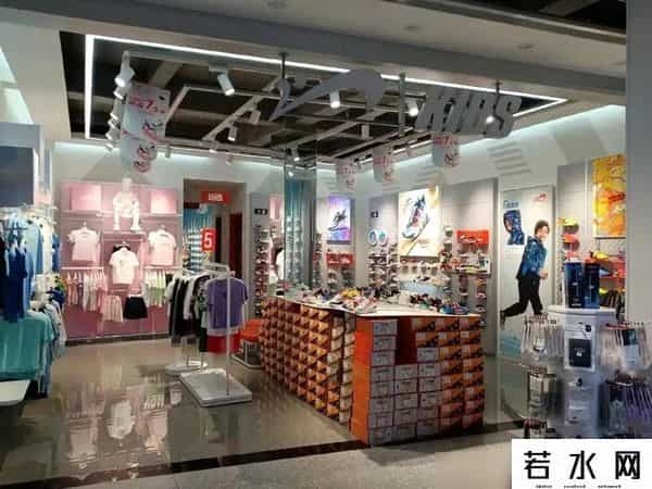 德尔惠娱乐,曾被吹上天,如今却跌落神坛的4个国产运动鞋,看谁还在乱跟风?