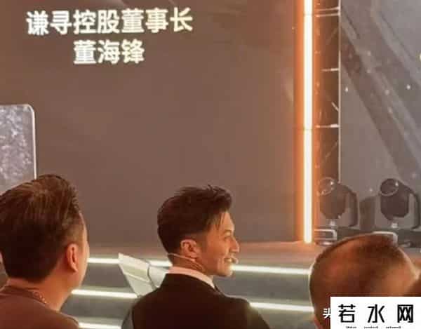 薇娅宣布破产,直播间消失的薇娅，为何让谢霆锋甘心当"小弟"？15亿生意藏玄机！