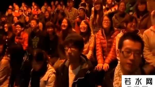 成龙广告,“广告杀手”成龙!代言一家死一家,绝无生还可能