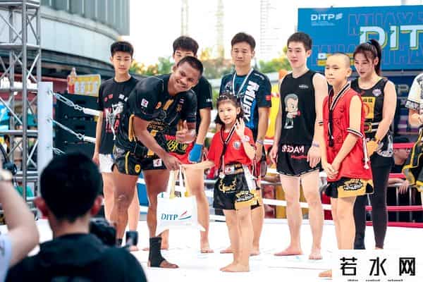 广州红牛,泰拳活力公园登陆广州，天丝集团红牛品牌共庆中泰建交50周年