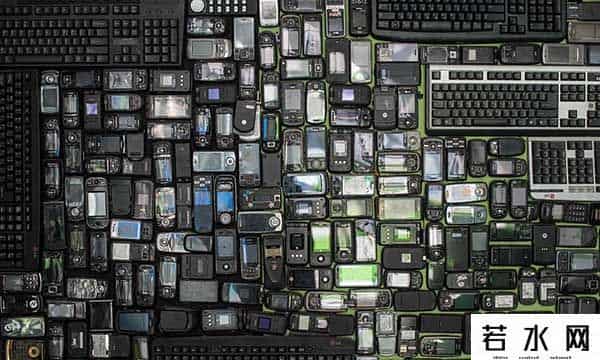 键盘图,图忆｜手机“全屏”时代：细数那些曾经风靡的“键盘”手机