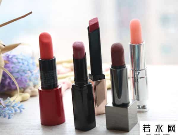 雅蔻官网,「踏雪」口红试色篇:唇唇欲动,绽放唇美年华