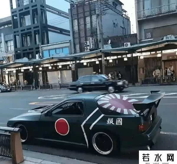 张哲瀚照片,张哲瀚彻底凉了，27个代言全部被切割，综艺和电影资源也相继搁浅