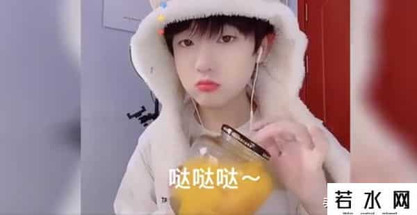 大毛毛bgm,盘点6大顶流“女装网红”，跨界不等于审丑！他早该被封杀了