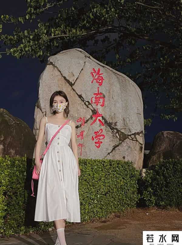 小漠娃娃馆,Miss与小漠彻底闹翻，发文Diss“恶臭男”，小智表态：已求得原谅