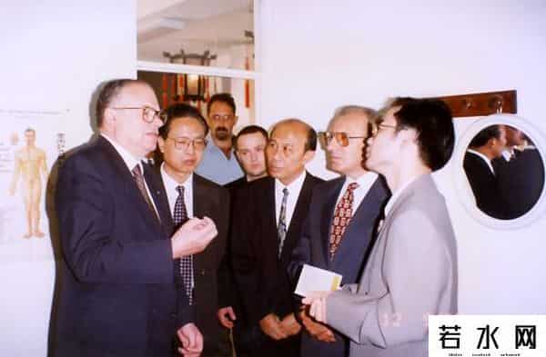 网络游戏玩家,中国网游第一人有多猛?2000多万玩家中排第一,年过70还肝游戏?