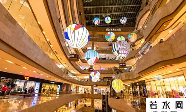 南京德基,2024年“爆卖”245亿，南京德基登顶新“店王”？曾因千万级豪华厕所出圈