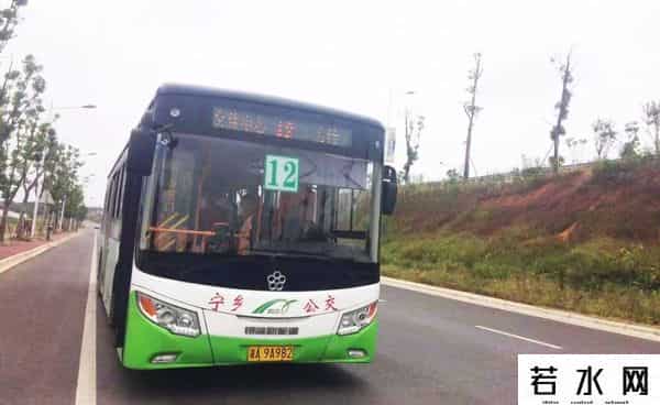 胡叶新,激动！宁乡第一所大学建成开学，迎来2672名大一新生