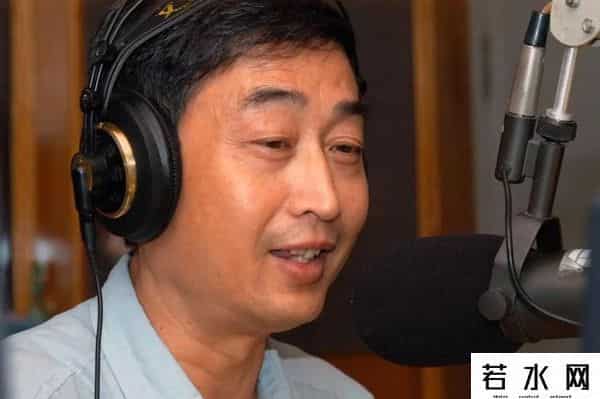 万峰老师,主持人万峰，自电台退出15年后，从“电波怒汉”成功逆袭成网红