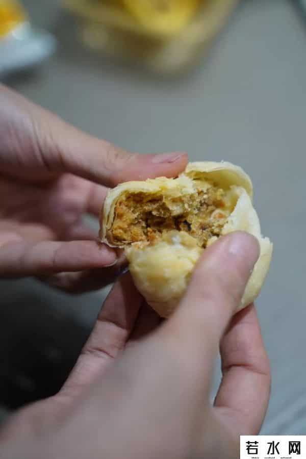 qq月饼图片,这才7月份呀，整个朋友圈都在卖月饼！有一款，杭州人一看就懂了