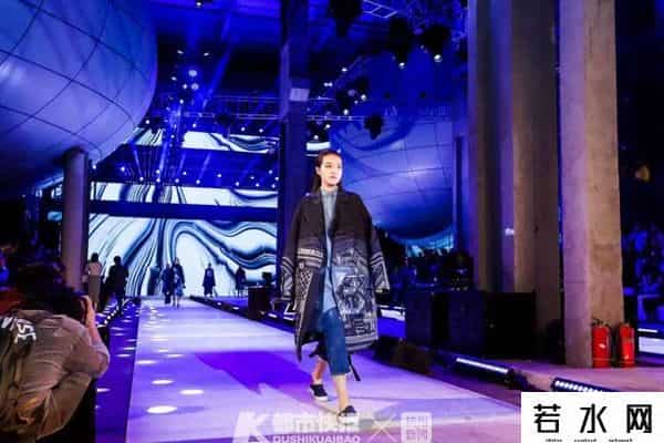 蓝色倾情,燃！女装新潮流都在今晚这场大秀中