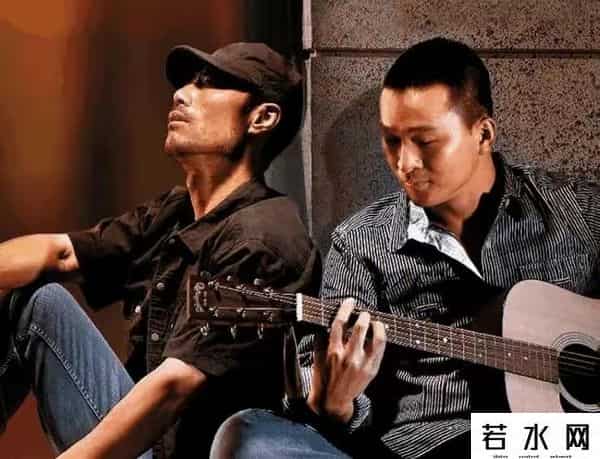 怒放摇滚,11年前,农民工兄弟,翻唱汪峰歌曲爆火,登上春晚,如今怎样了