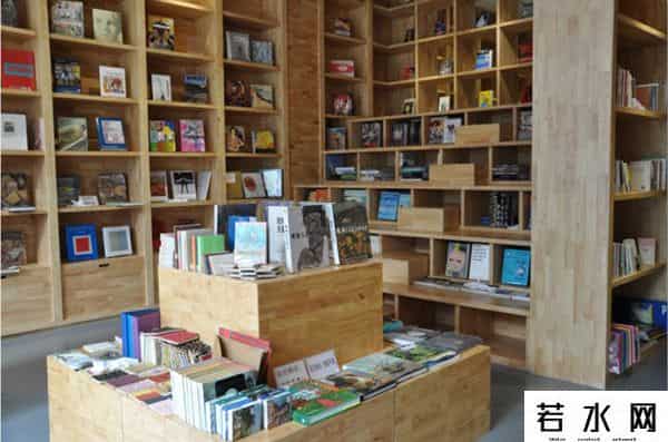 四川书市,成都最美的14家书店，不仅惊艳了时光，连总理都被吸引了！