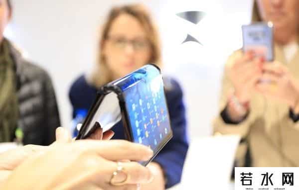 华为辟谣曾提出投资柔宇科技