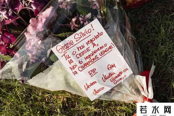 西尔维奥 贝卢斯科尼