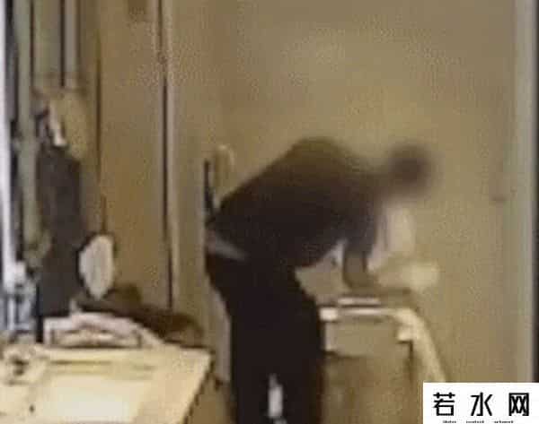 五星级酒店服务员