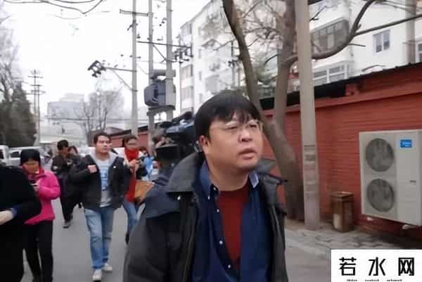 罗永浩 铁公鸡和马屁精的故事