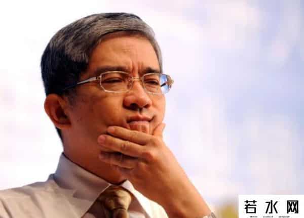 郎咸平六任妻子