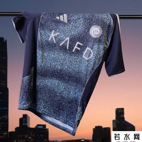 阿迪达斯最新广告