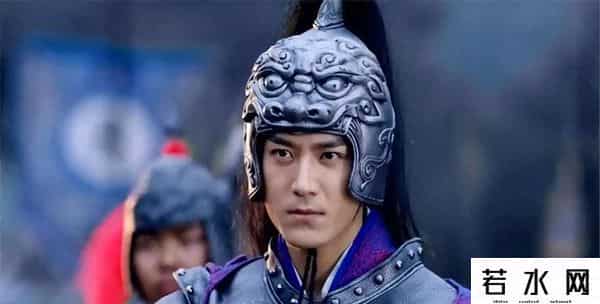 从背后抓住前面两座大山