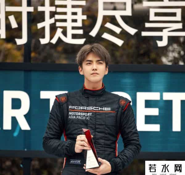 兰蔻恢复吴亦凡相关信息后又删除