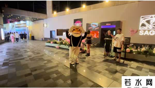 上海兰桂坊酒吧