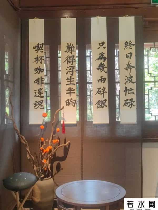 为什么年轻人爱上寺庙咖啡