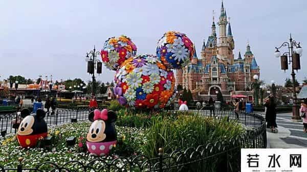 各地疯抢的迪士尼到底有多赚钱?