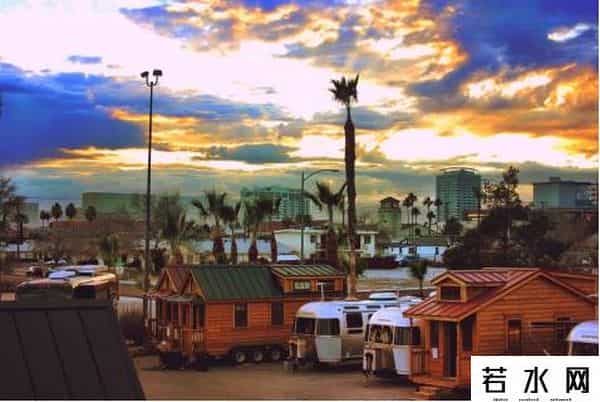 delivering happiness