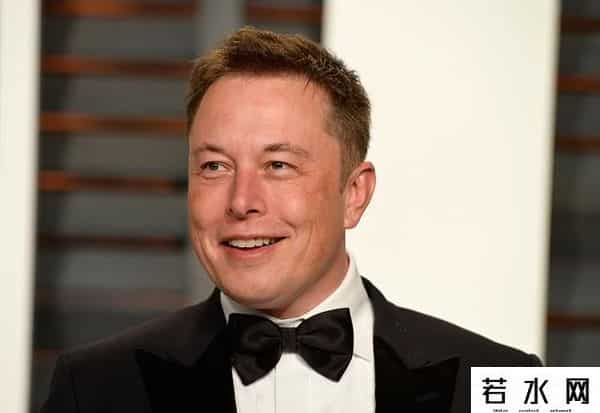 特斯拉断网致数百车主被锁车外