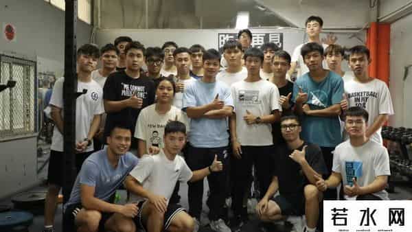 苏炳添又发论文了