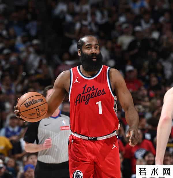 NBA球员年收入排名出炉 詹姆斯居首