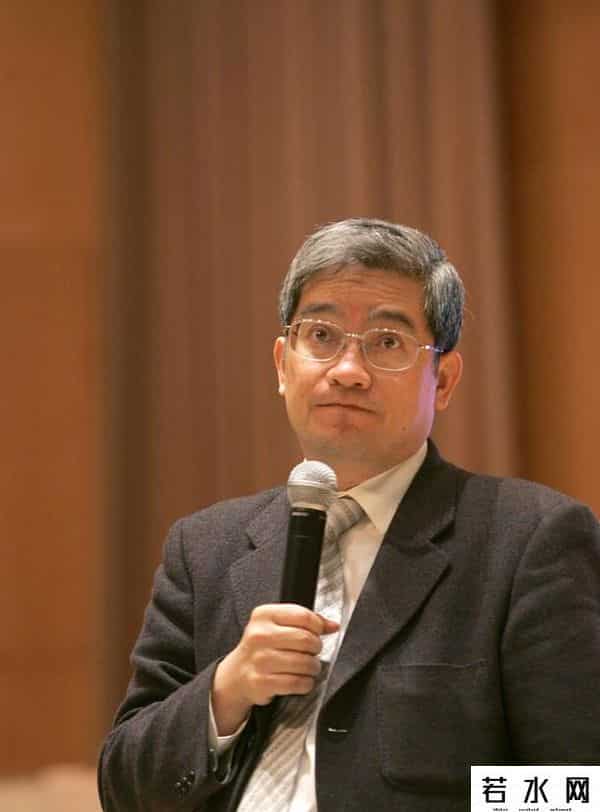 郎咸平六任妻子