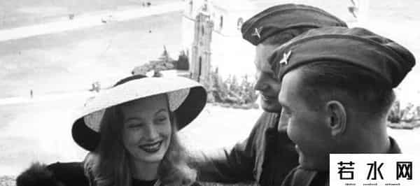 女生没有衣服是怎样的