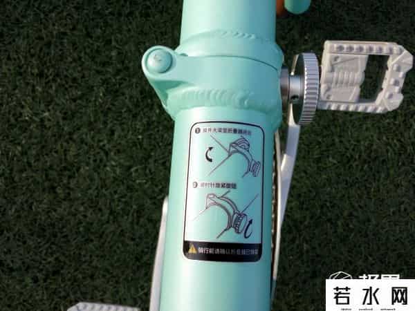 云马电动折叠车