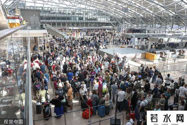 微软蓝屏 多国受影响