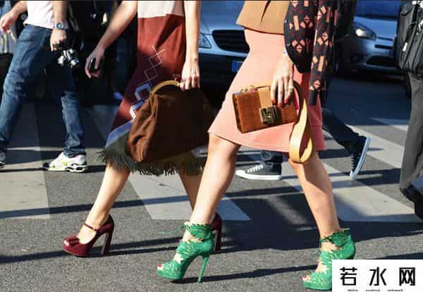 美鞋秀秀小游戏