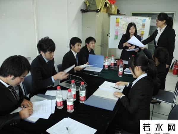 磨铁图书硬刚京东