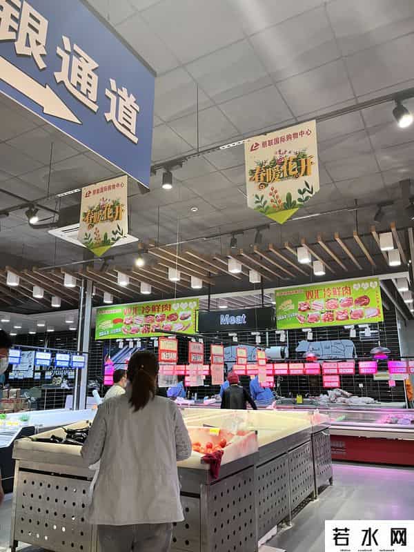 居家隔离时上海居民在干嘛