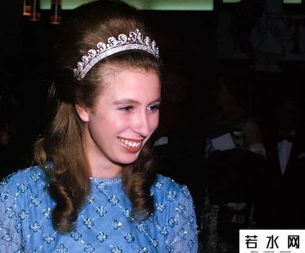 英国女王在网上出租皇室庄园