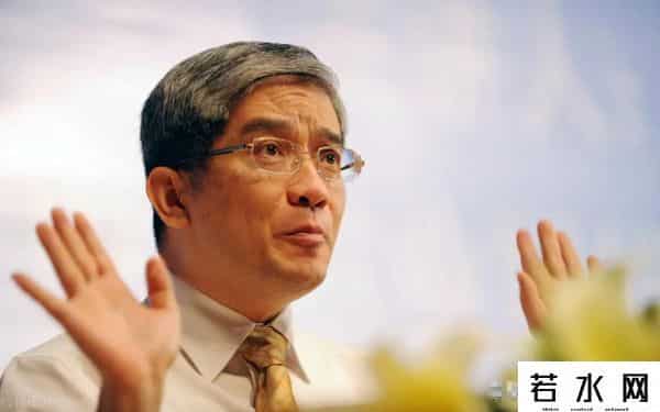 郎咸平六任妻子