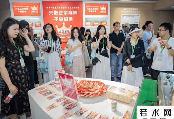 麻辣江湖怎么赚钱