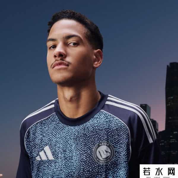 阿迪达斯最新广告