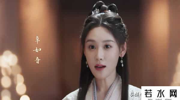 美女曝光全身的图片