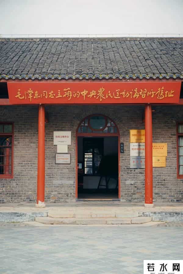 元宇宙沉浸式逛街