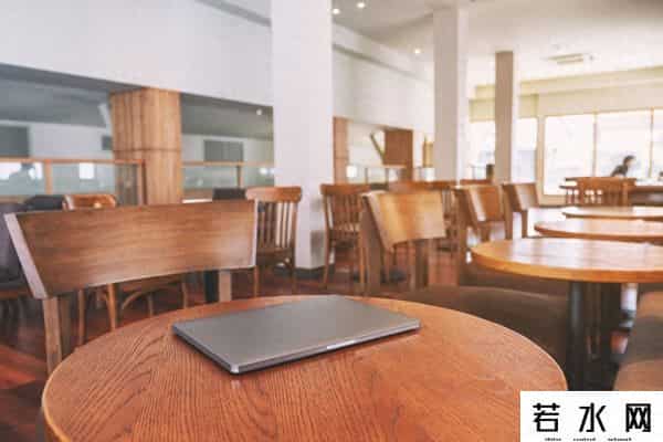 英国多家咖啡馆禁止顾客用电脑