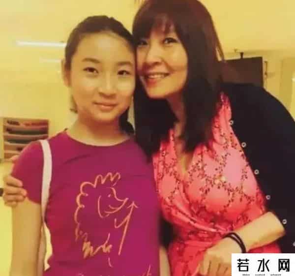 于文文的老公是谁