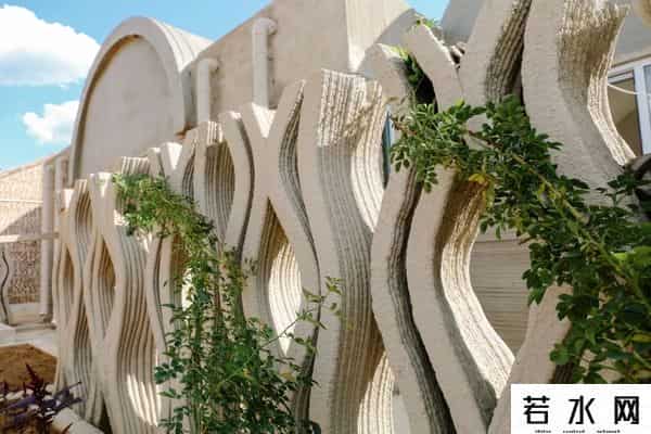 清华教授花20多万为村民3D打印住宅